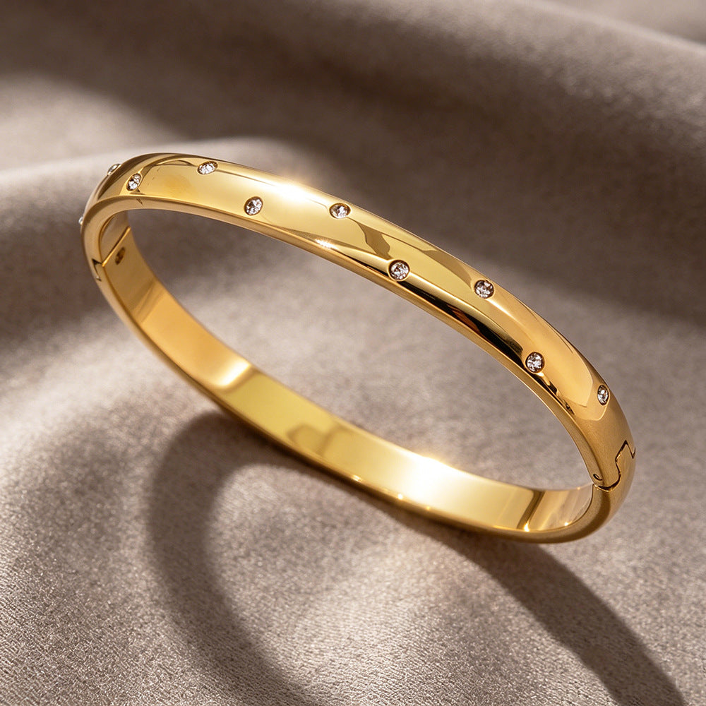 Donia diamond bracelet