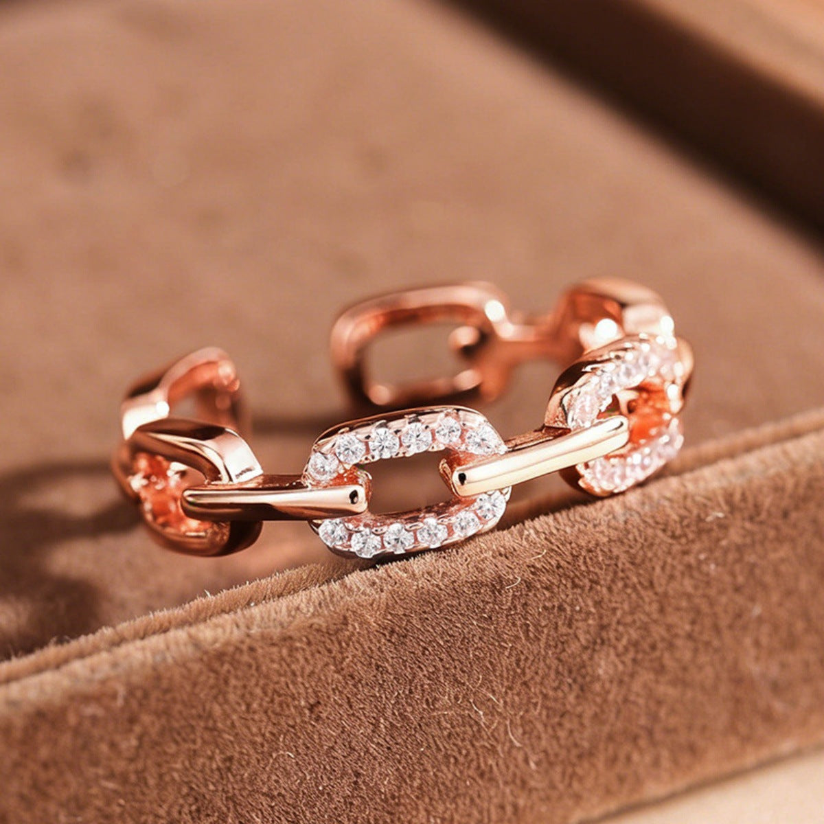 The Soho Chain Ring