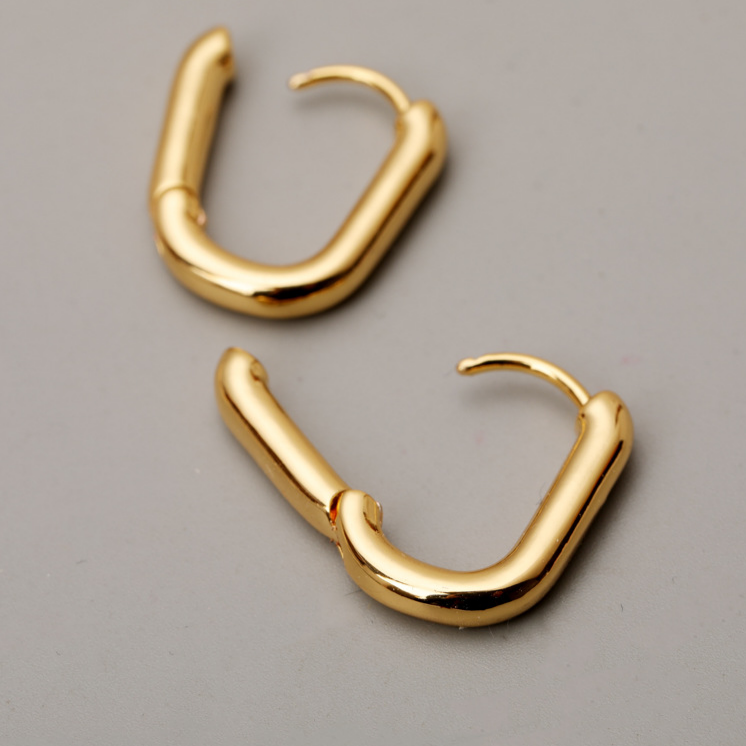 Sophia Hoops