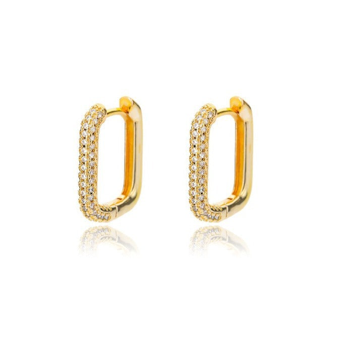 Élise Pavé Oval Link Huggie Earrings
